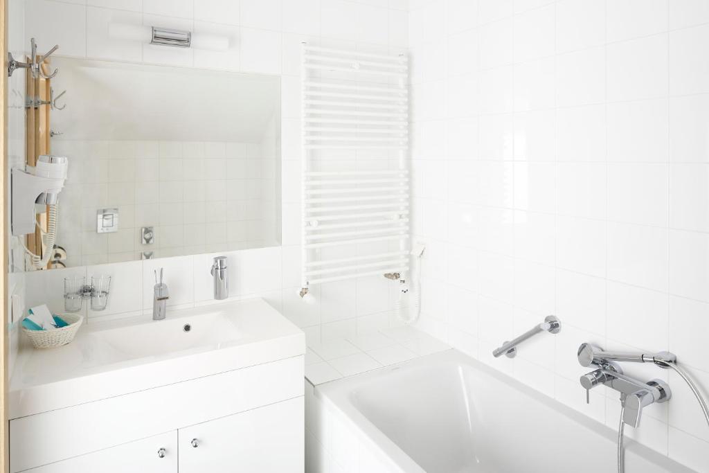 Hotel&Spa Dwor Droblin Lesna Podlaska Room photo